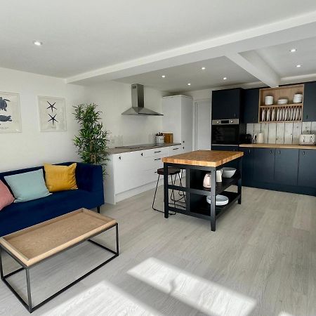 Island House Villa Уест Мърси Екстериор снимка